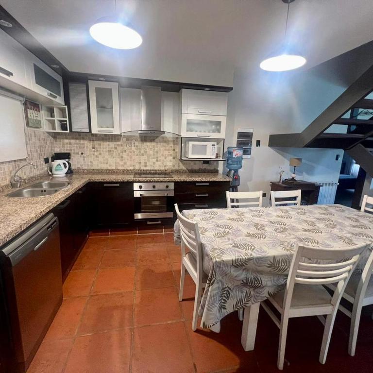 CASA VILLA LAGO AZUL CARLOS PAZ - Three-Bedroom Villa - 17
