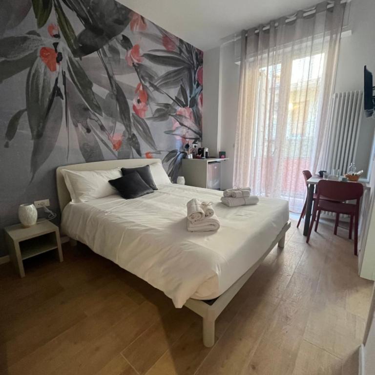 Calari Rooms - Affittacamere - Camera Matrimoniale con Bagno Privato - 1