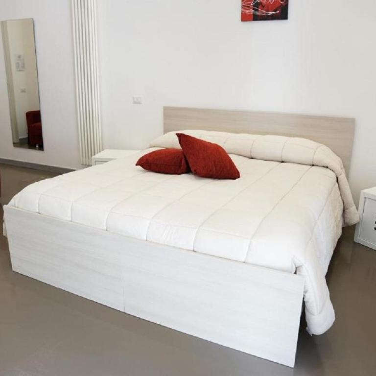 Basilicata Host to Host - Matera Charme Rooms - Camera Matrimoniale Deluxe con Balcone - 3