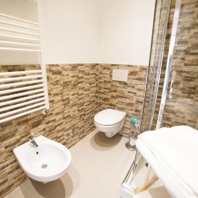 Basilicata Host to Host - Matera Charme Rooms - Camera Matrimoniale Deluxe con Balcone - 12