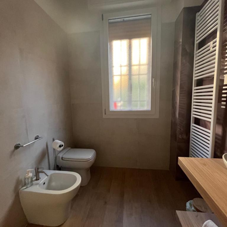Calari Rooms - Affittacamere - Camera Matrimoniale con Bagno Privato - 16