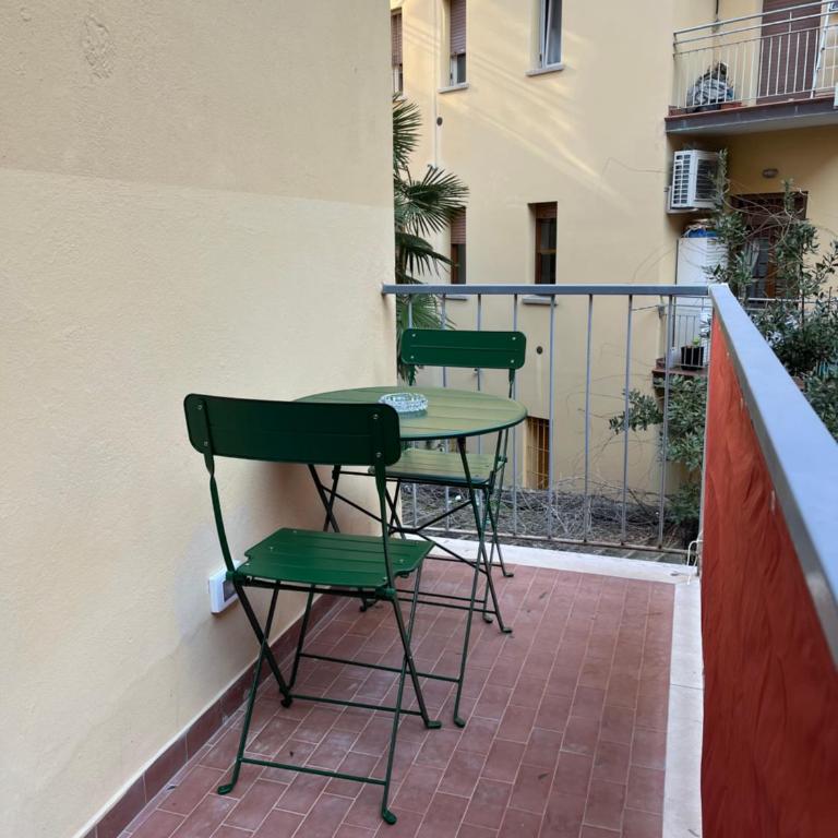 Calari Rooms - Affittacamere - Camera King con Balcone - 22