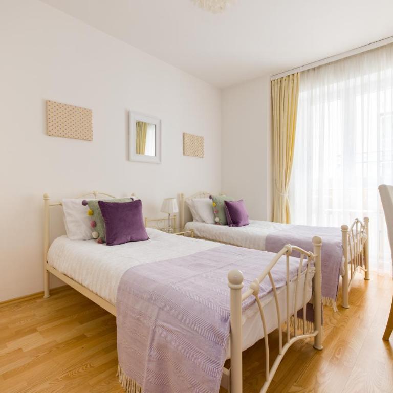 Pfamhaus Luxury Apartments - Three-Bedroom Home - 31