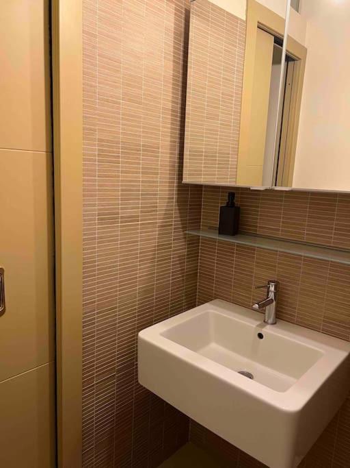 City Center Apartment - One-Bedroom Apartment - 23