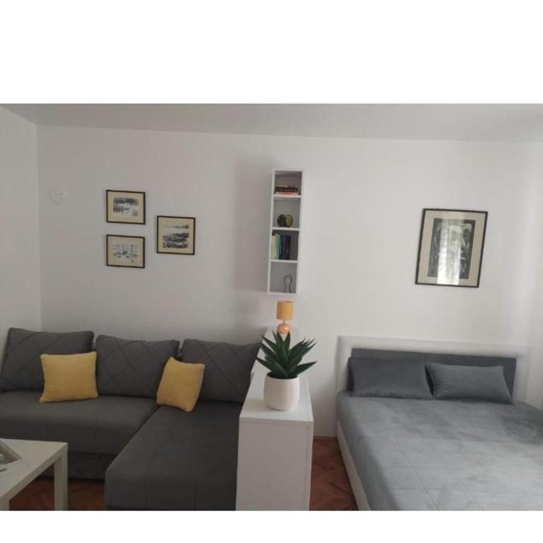 Apartman Mikica - One-Bedroom Apartment - 4
