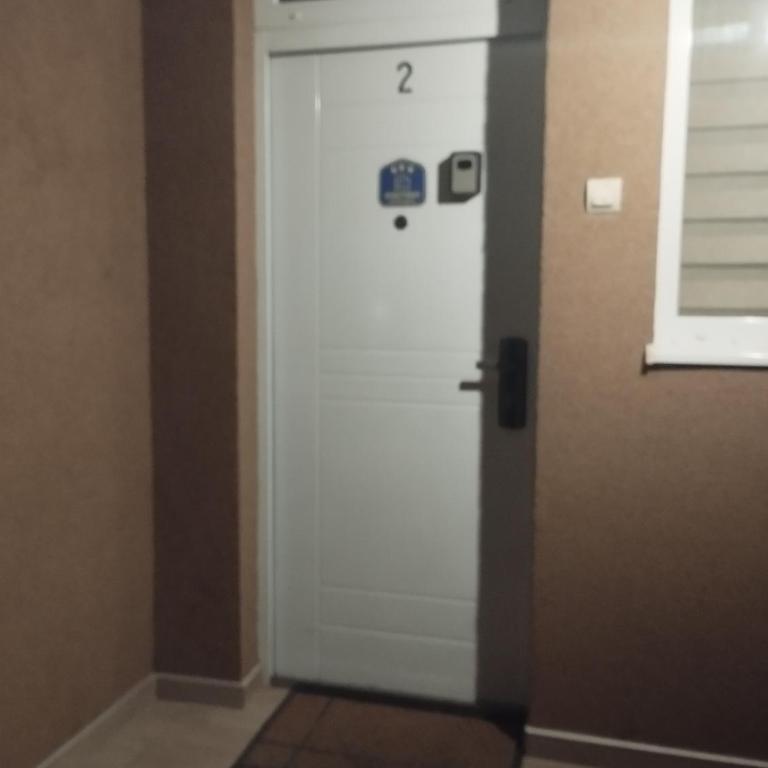 Apartman Mikica - One-Bedroom Apartment - 17