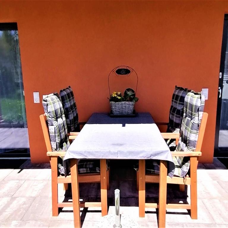 Susis Ferienwohnung - Apartment mit 2 Schlafzimmern - 20