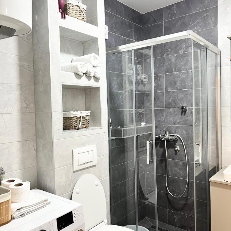Apartman Feniks - Two-Bedroom Apartment - 11