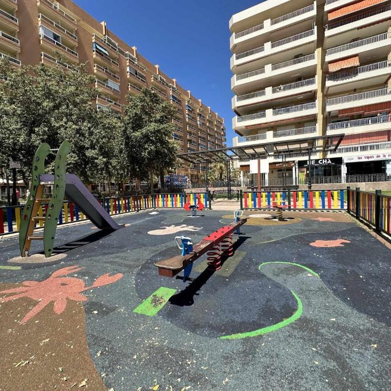 Estudio PYR privado frente al puerto de Fuengirola - One-Bedroom Apartment - 40