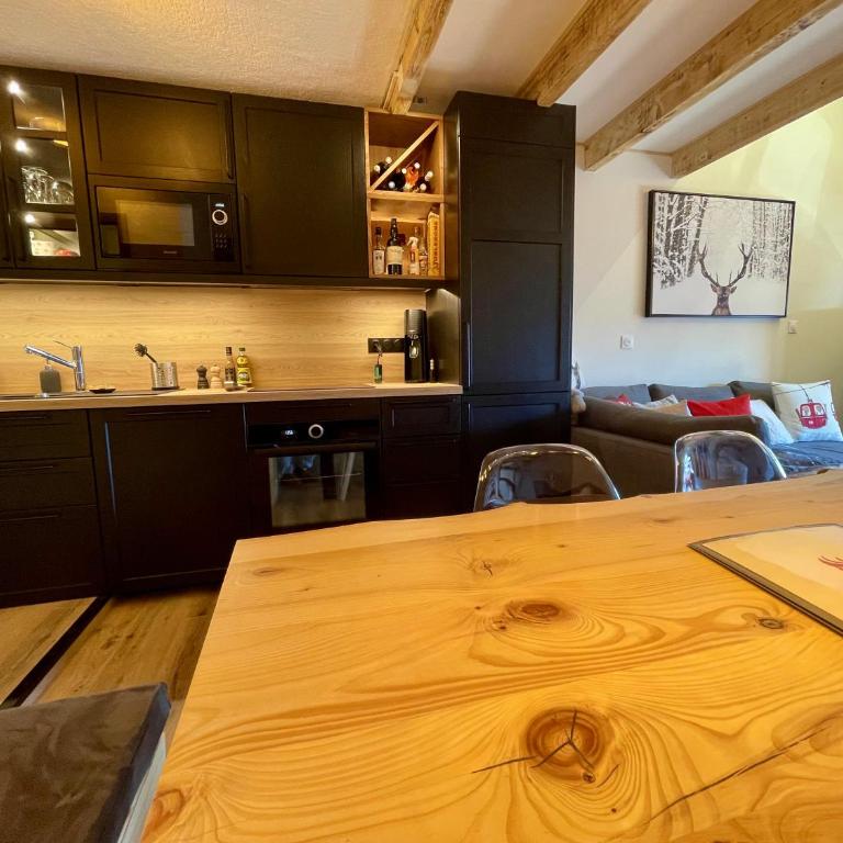 Bonascre comme au Chalet - Two-Bedroom Apartment - 9