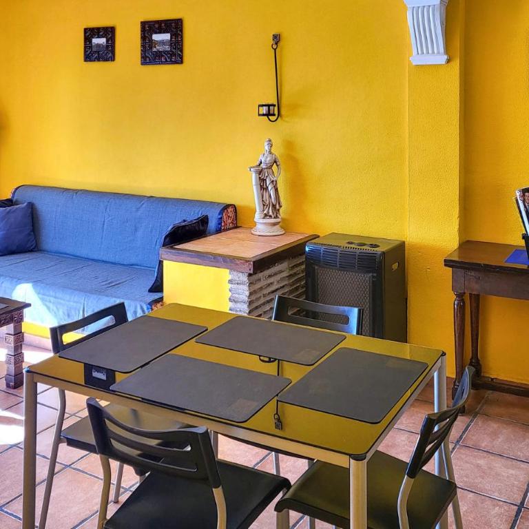 Stunning Apartment In El Campello - Apartamento de 2 dormitorios - 2