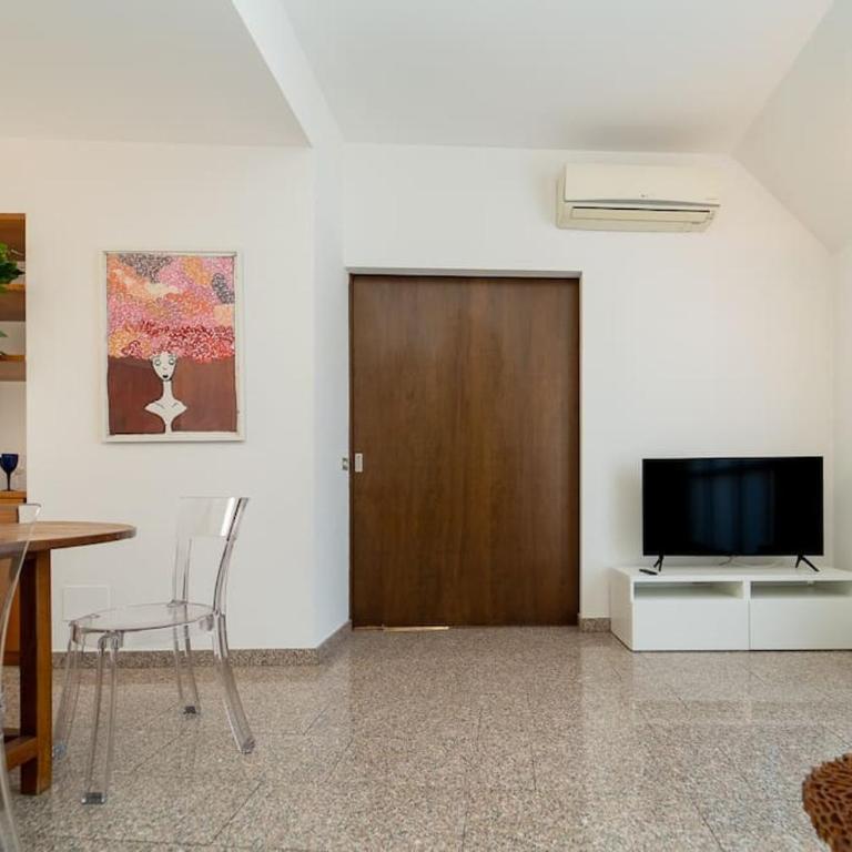 [ 5 Giornate ] Apt con terrazzo e garage privato - Appartamento con 1 Camera da Letto - 13