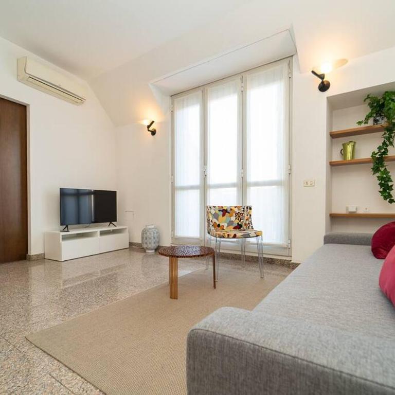 [ 5 Giornate ] Apt con terrazzo e garage privato - Appartamento con 1 Camera da Letto - 12