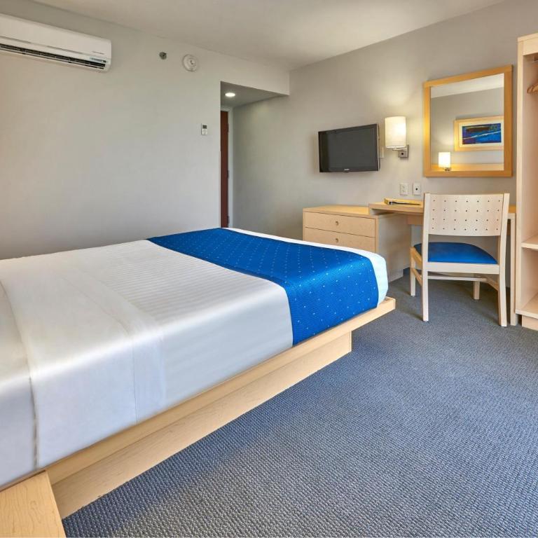 City Express by Marriott Puebla FINSA - Habitación con cama grande - 6