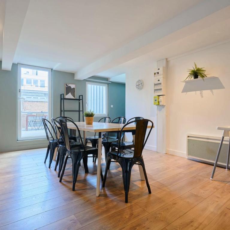 Lille Centre - Superbe appart. avec terrasse ! - Appartement - 14