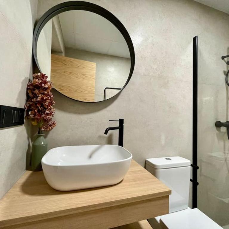 Geysotur Suite El Geranio - Three-Bedroom Apartment - 26