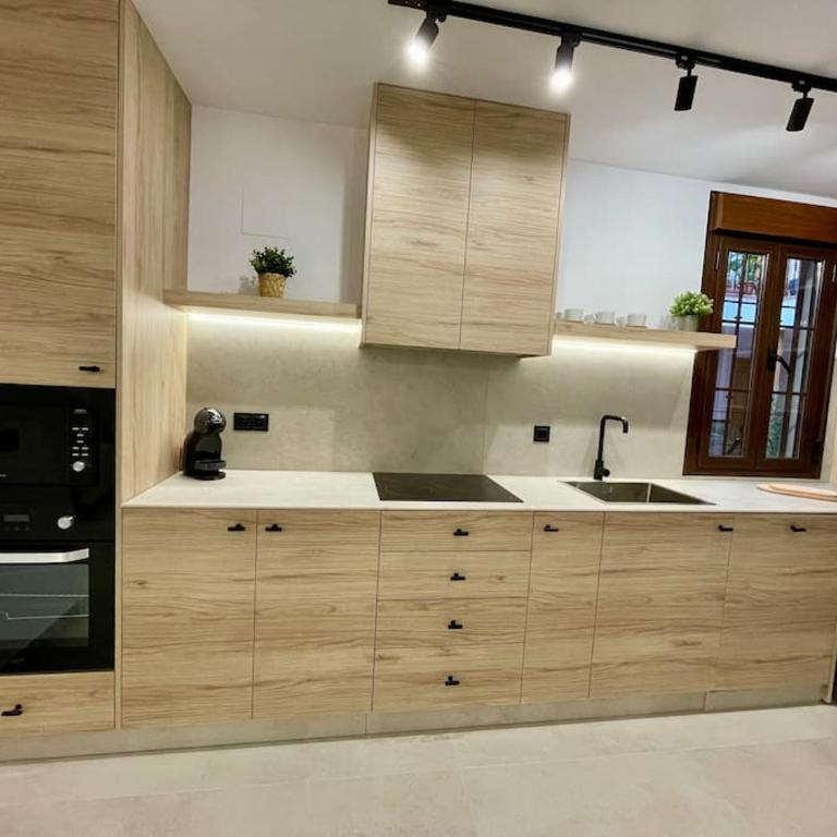 Geysotur Suite El Geranio - Three-Bedroom Apartment - 34