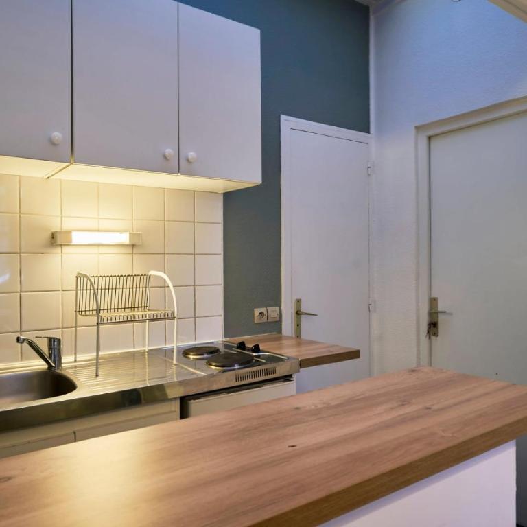 Lille Centre - Large functional studio - Apartment - 15