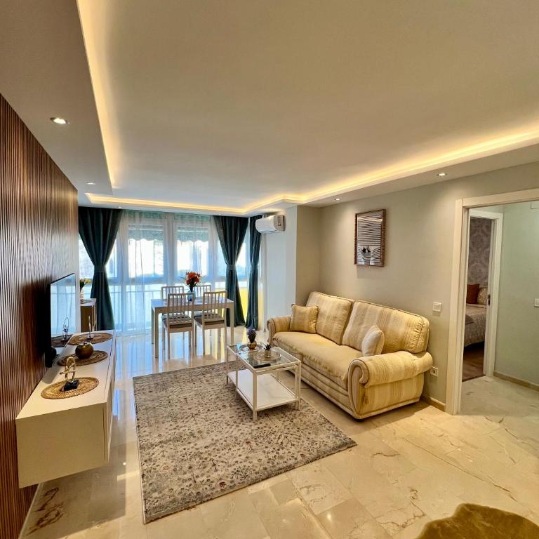 Apartamentos Prestige Málaga - Suite IV - Apartamento de 3 dormitorios - 42