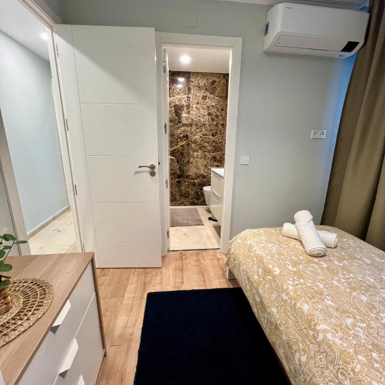 Apartamentos Prestige Málaga - Suite IV - Apartamento de 3 dormitorios - 50