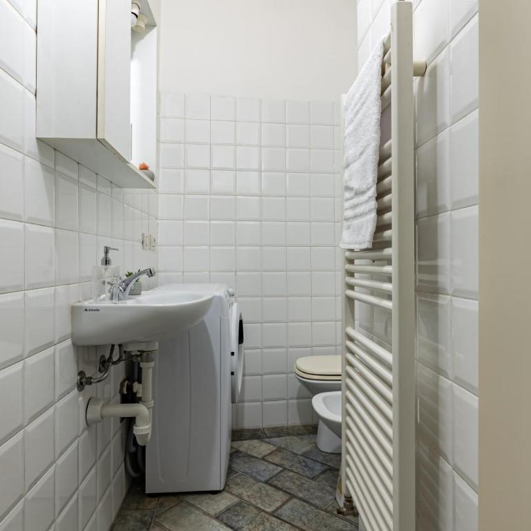 GuestHost - Urban Oasis - Central Apartment with Garden - Appartamento con 2 Camere da Letto - 19