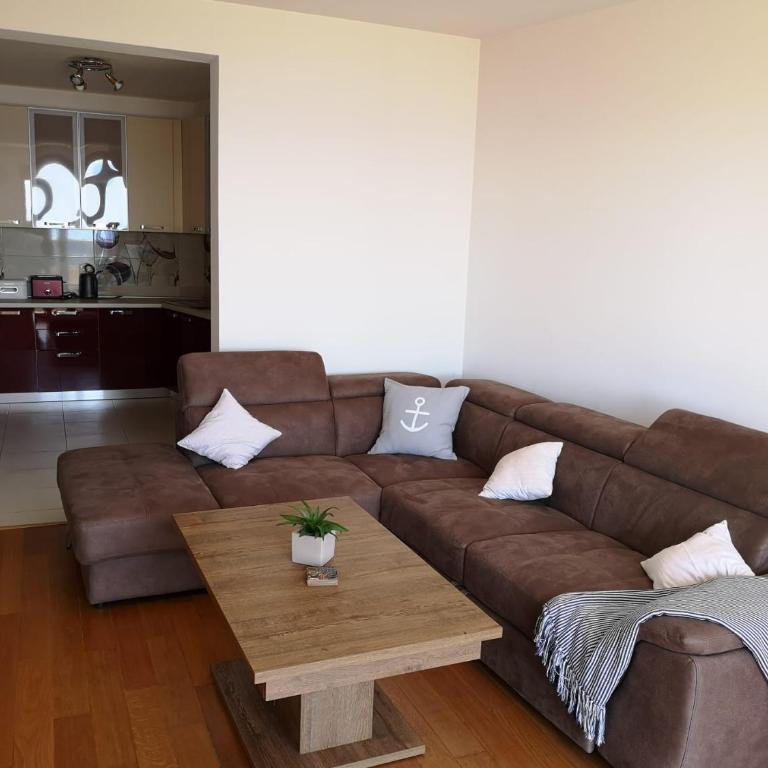 Apartmán EMA - nejhezčí pohled na moře - Apartman sa 2 Spavaće Sobe - 4