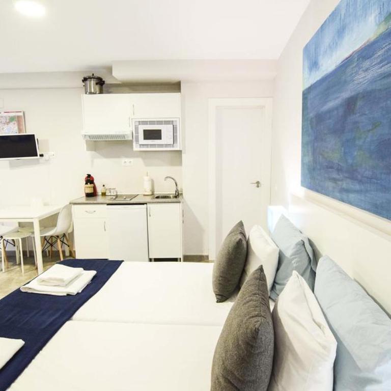 Enjoy Capuchinos - One-Bedroom Apartment - 6