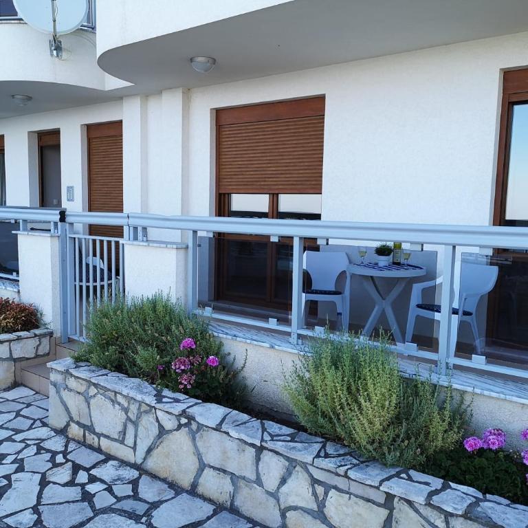 Apartmán EMA - nejhezčí pohled na moře - Apartman sa 2 Spavaće Sobe - 12