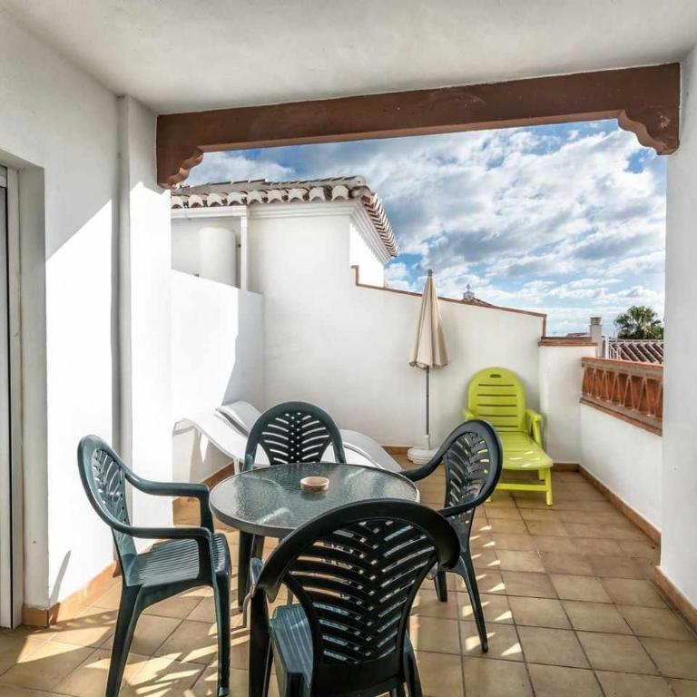Apartamento 2 Dormitorios con vistas a la Piscina - Apartamento de 2 dormitorios - 14