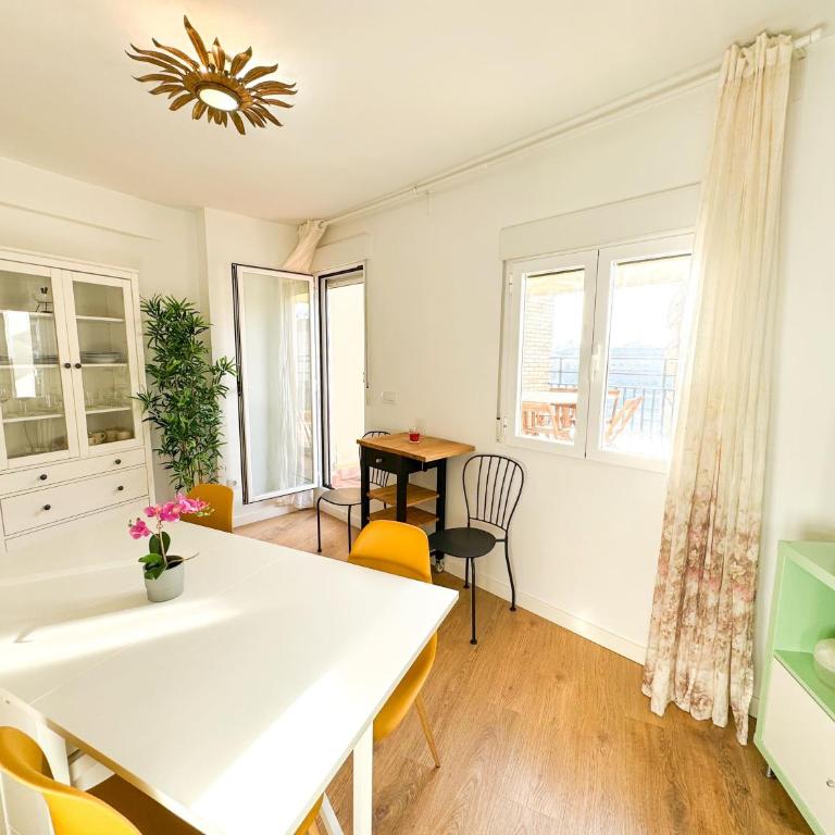 El Puente del Pilar - Turistea Suites - Two-Bedroom Apartment - 21