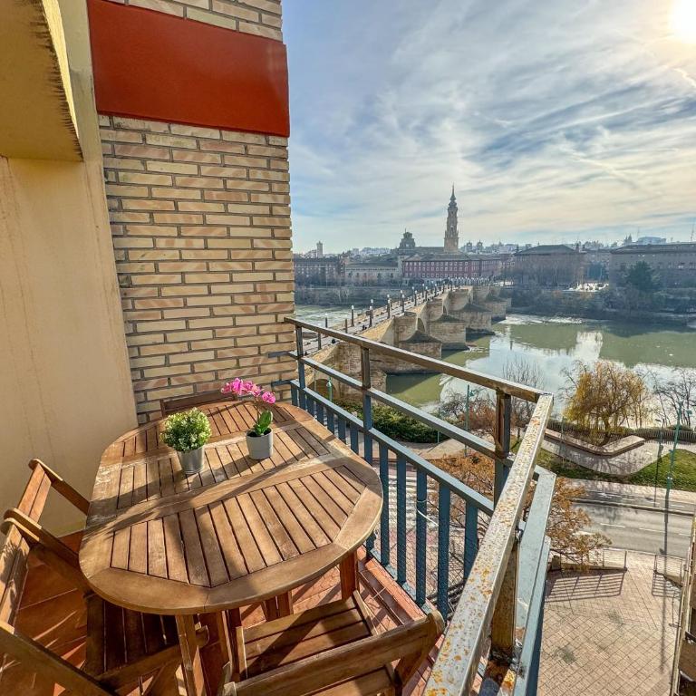 El Puente del Pilar - Turistea Suites - Two-Bedroom Apartment - 30