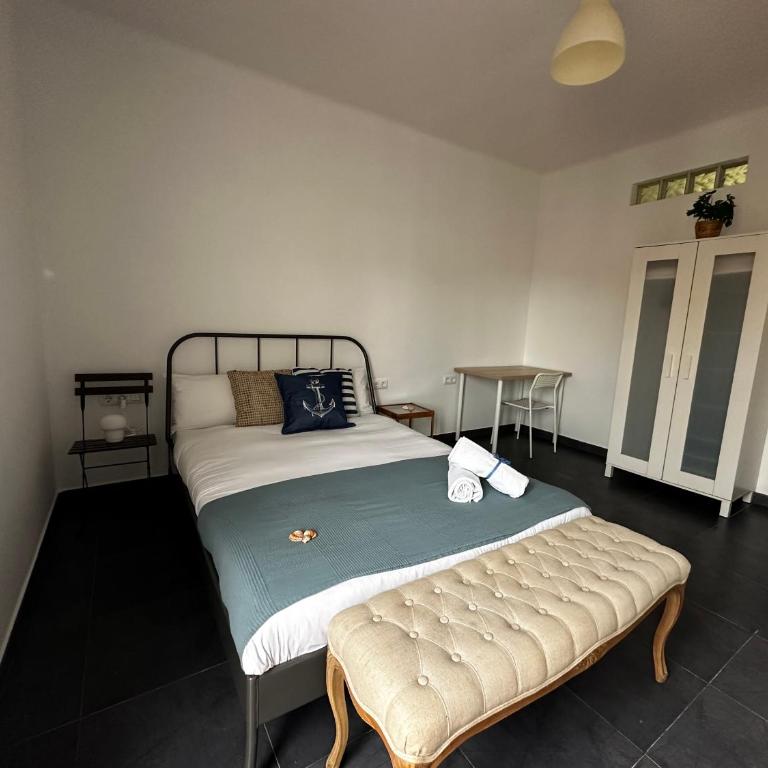 Apartments near Ramblas - Only for stays over 32 days - Apartment with Balcony - 7