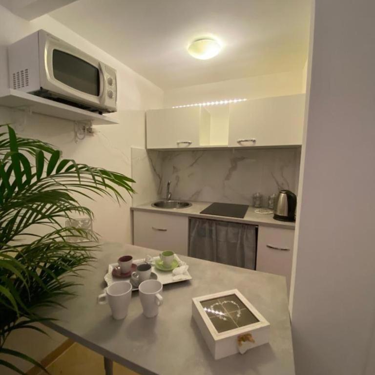 NAVONA DOMITIA HOME - Appartamento con 2 Camere da Letto - 40