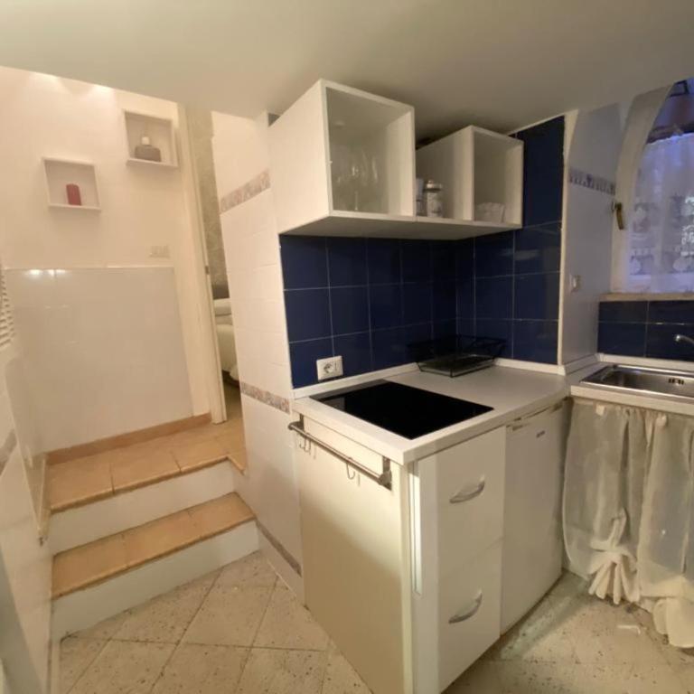 NAVONA DOMITIA HOME - Appartamento con 2 Camere da Letto - 14
