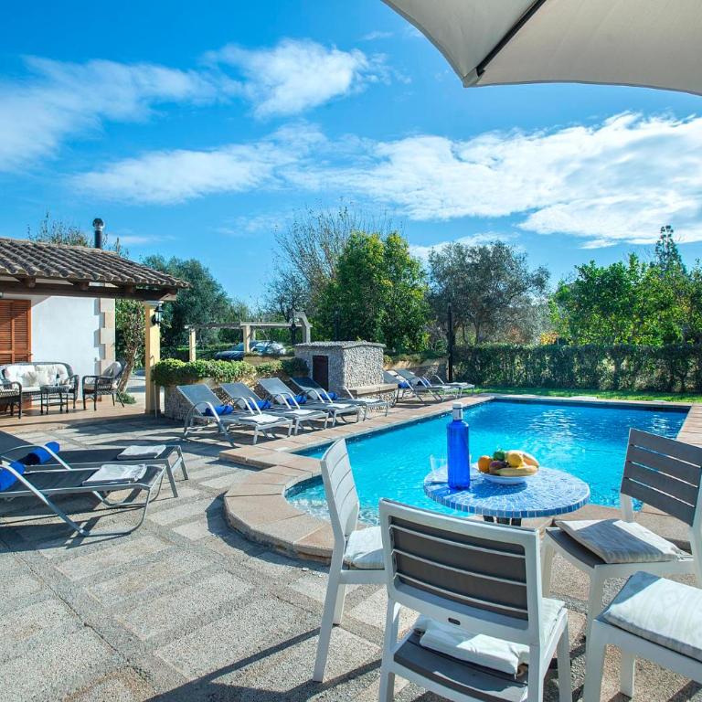 Can Gato by Vintage Travel - Four-Bedroom Villa - 12
