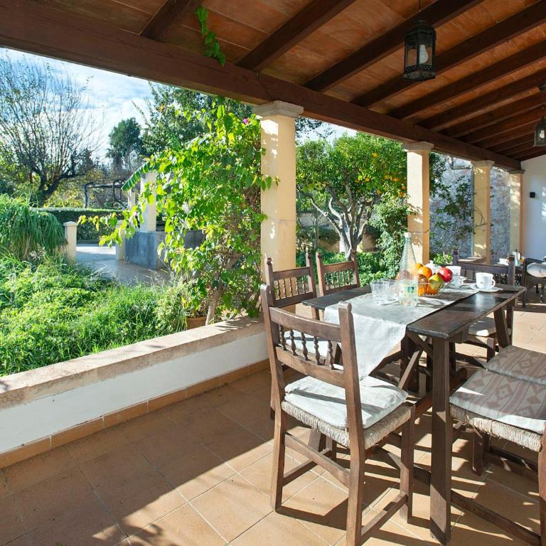 Can Gato by Vintage Travel - Four-Bedroom Villa - 19