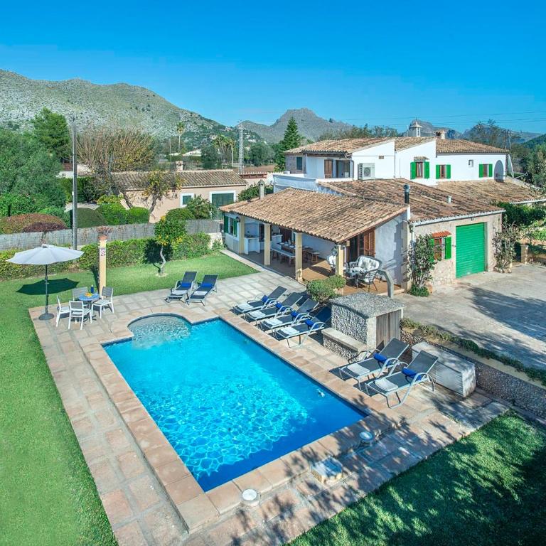 Can Gato by Vintage Travel - Four-Bedroom Villa - 20