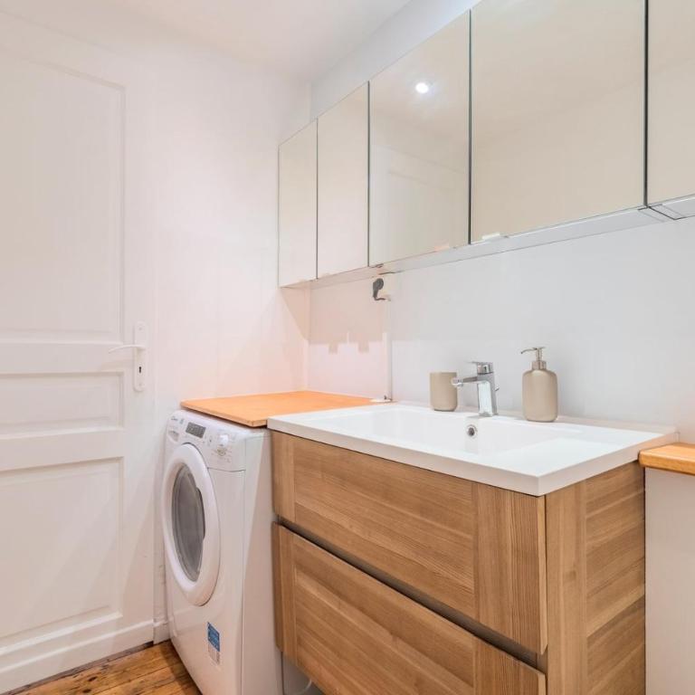 1 bedroom apartment in the city center, near metro - Appartement - 19