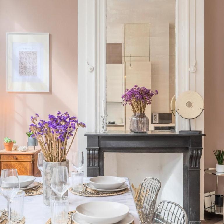 1 bedroom apartment in the city center, near metro - Appartement - 8