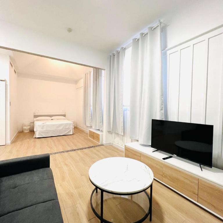 Suites Puente de Hierro - Deluxe Quadruple Room - 7