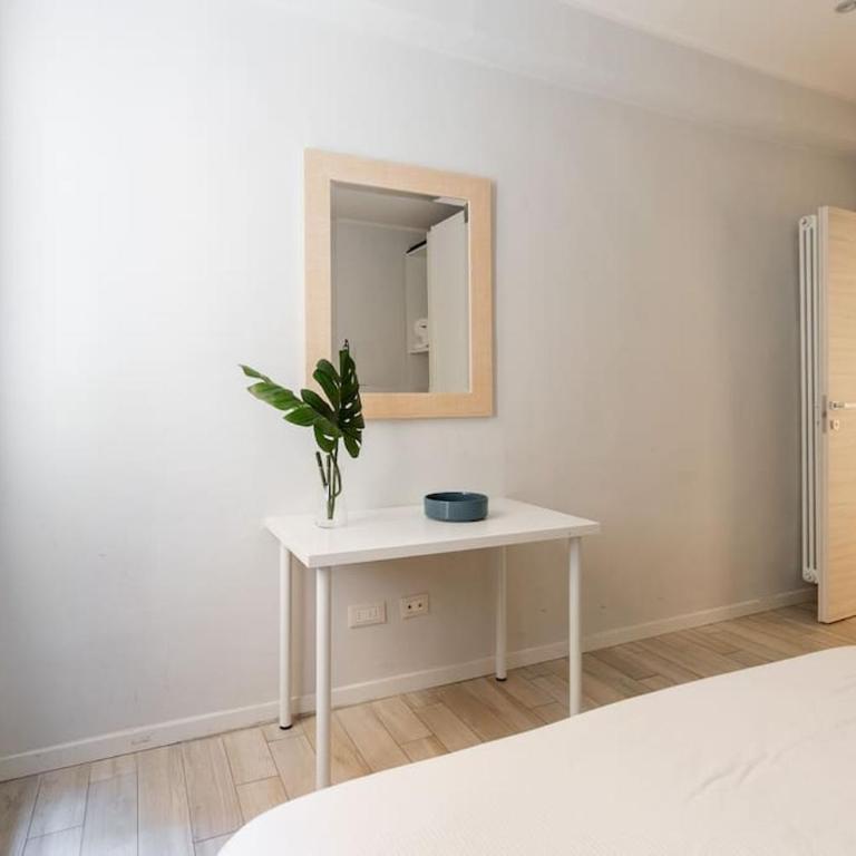 All'ombra delle Due Torri Family Apartment - Appartamento con 3 Camere da Letto - 9