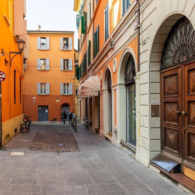 All'ombra delle Due Torri Family Apartment - Appartamento con 3 Camere da Letto - 16