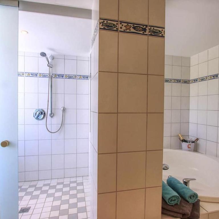 1080 - Golden Beach Jacuzzi - Apartment - 7