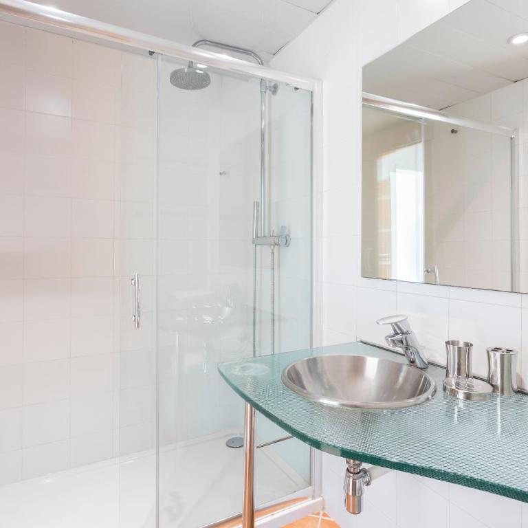 The Best Barcelona - One-Bedroom Apartment - 19