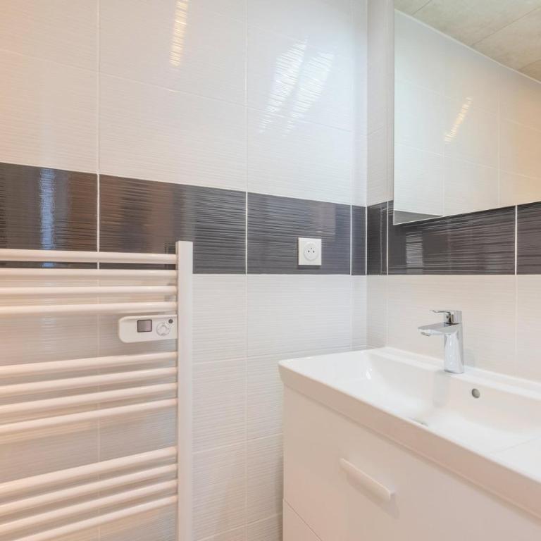 5-bedroom house in the centre of Lille. - Maison de Vacances - 33
