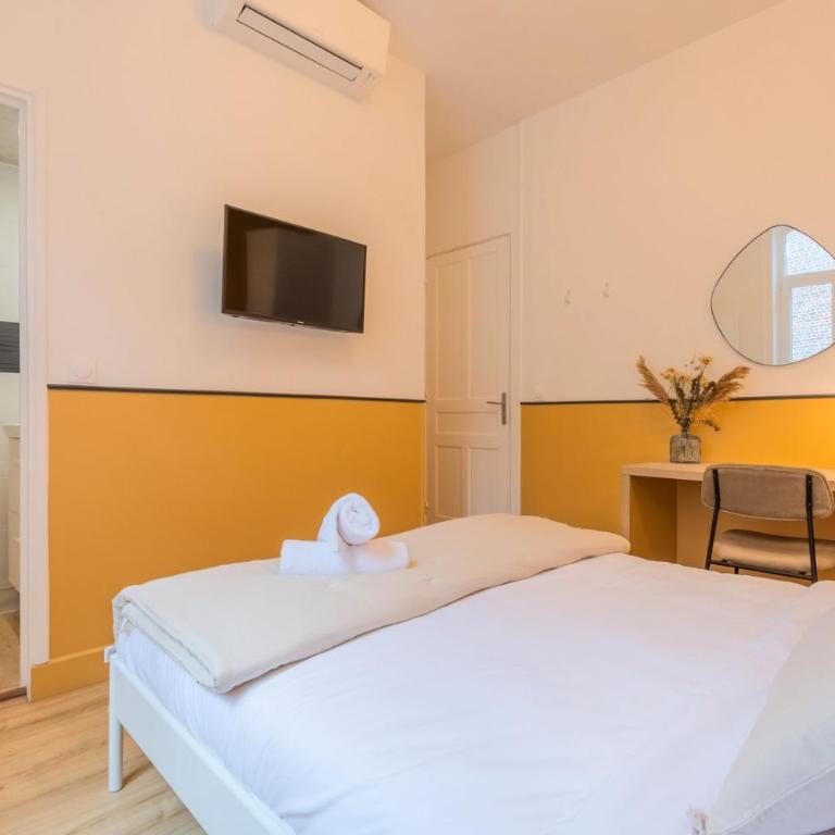 5-bedroom house in the centre of Lille. - Maison de Vacances - 27