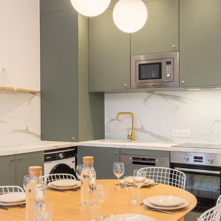 5-bedroom house in the centre of Lille. - Maison de Vacances - 8