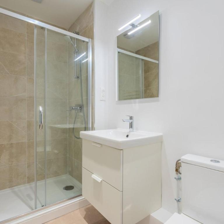 5-bedroom house in the centre of Lille. - Maison de Vacances - 25