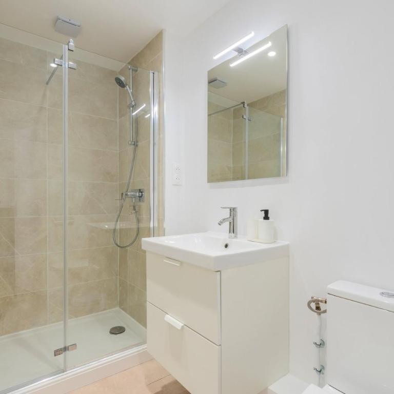 5-bedroom house in the centre of Lille. - Maison de Vacances - 5
