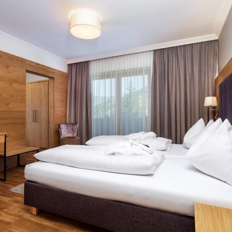Hotel Sonnegg - Standard Familienzimmer - 2